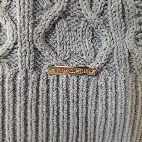 ⚡️SALE⚡️MK Cable Knit Sweater - Picture 3 of 9